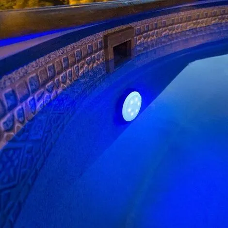 Gré Éclairage Piscine - Projecteur LED Sur Refoulement - Couleur De Gre 3 Gré Éclairage Piscine - Projecteur LED Sur Refoulement - Couleur De Gre – Image 3
